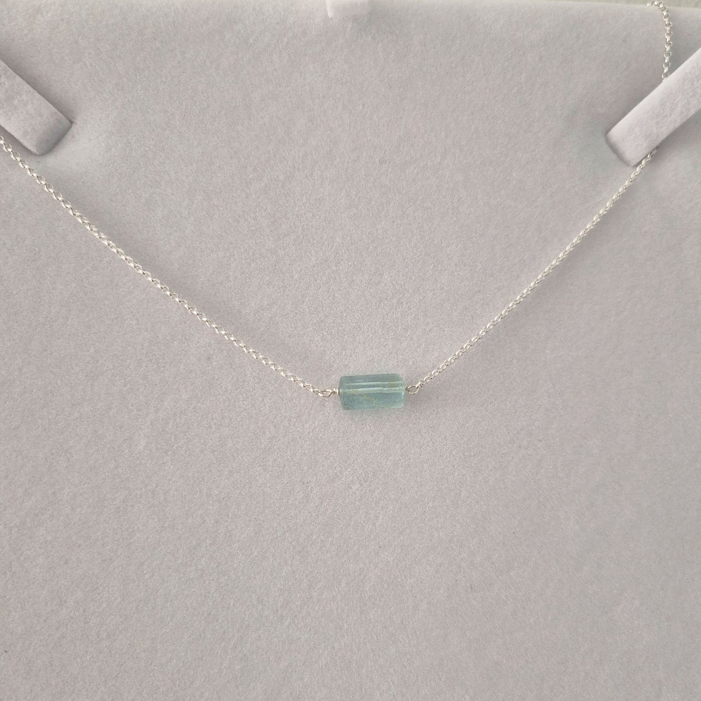 Collar Turmalina Con Piedra Natural de plata fina