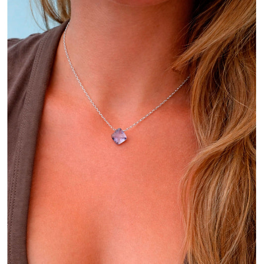 Collar Amatista Plata 925 Piedra Natural Forma Pirámide
