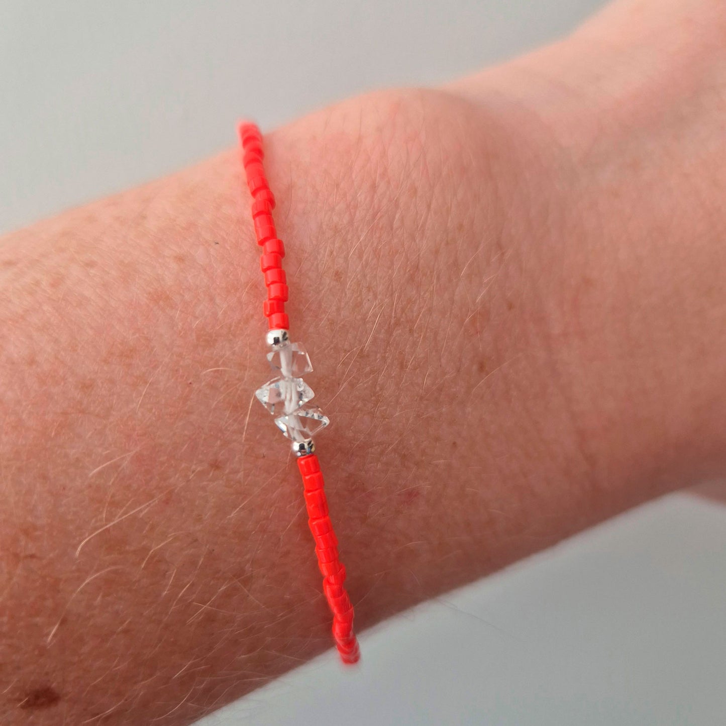 Pulsera Roja Plata Fina 925 Con Cristal Cuarzo Protección Rojo