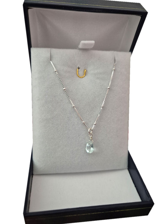 Collar Punto De Luz Gota Aguamarina De Plata 925