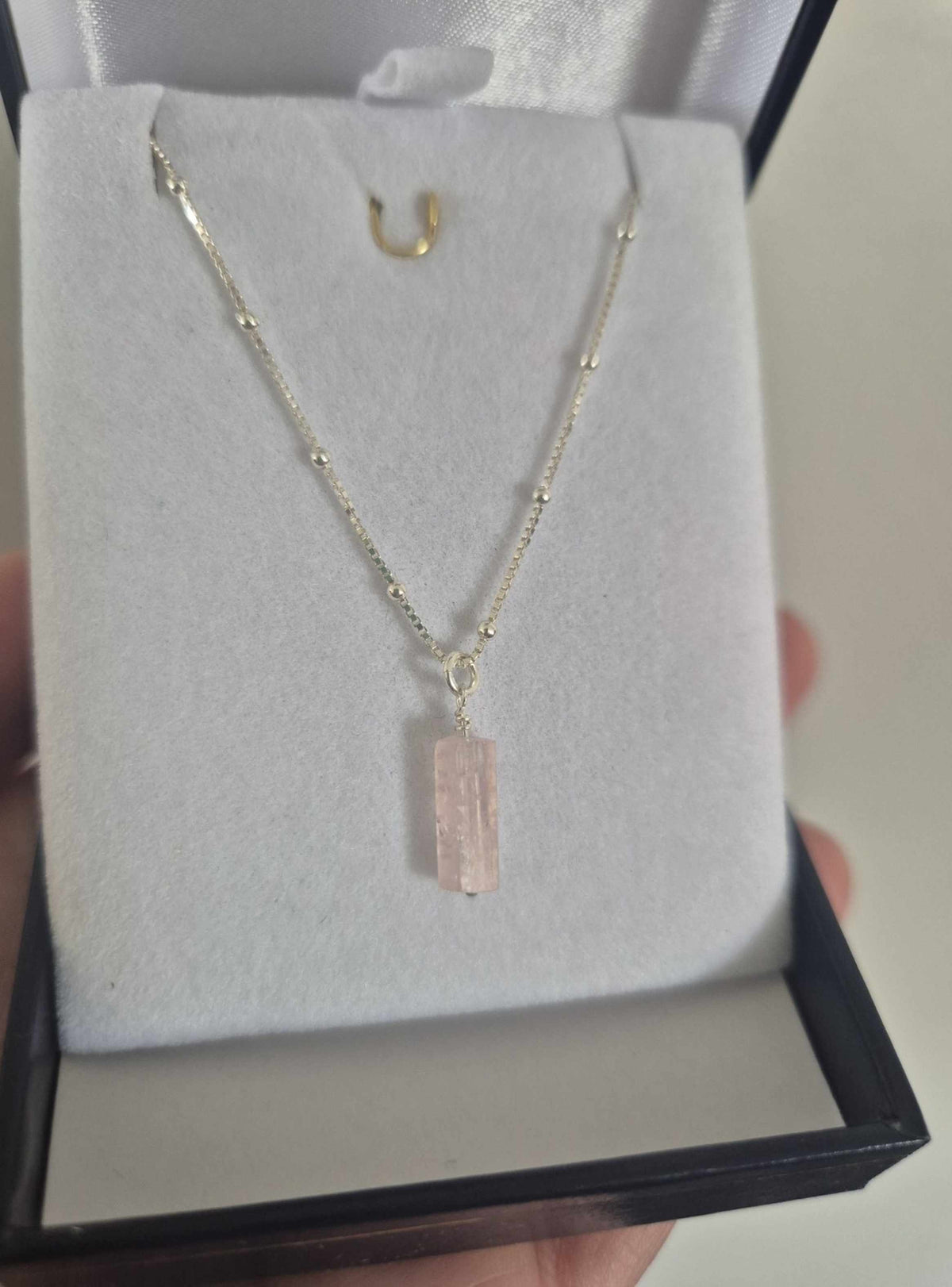 Collar de plata con turmalina rosa piedra natural