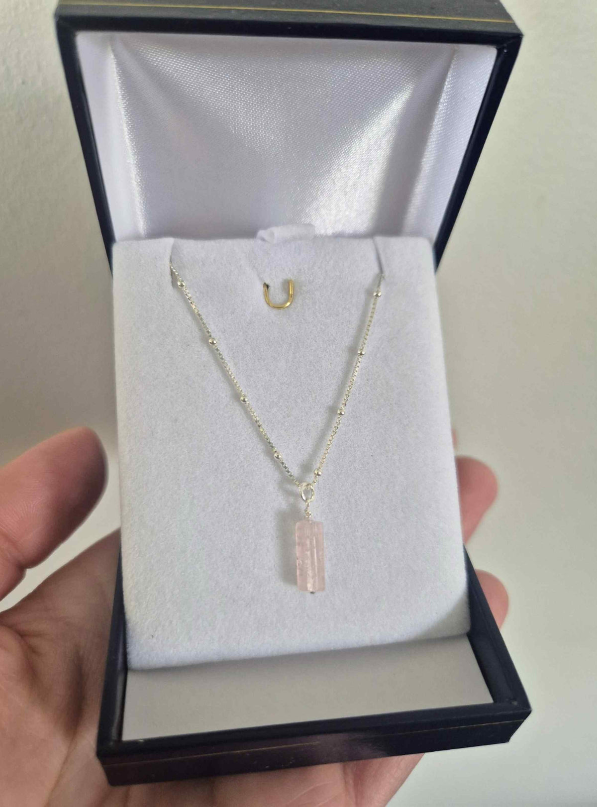 Collar de plata con turmalina rosa piedra natural